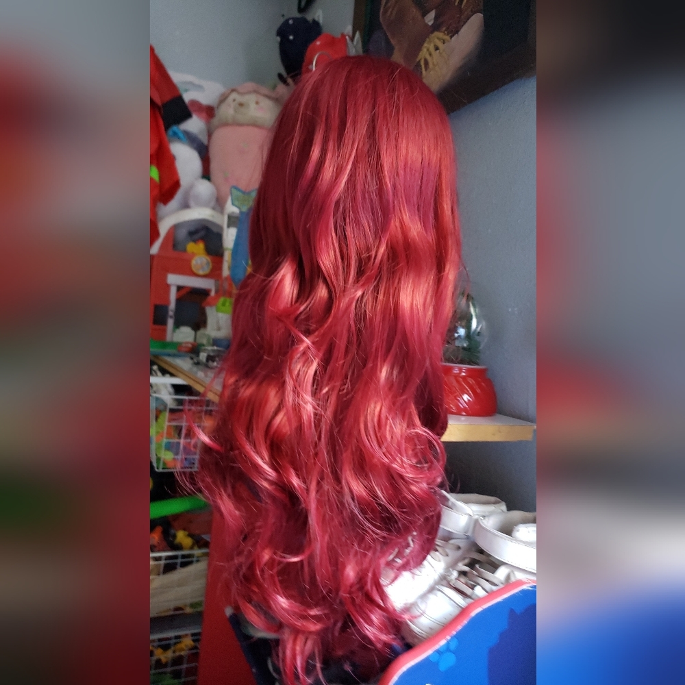 Wigs - Picture 5 of 10
